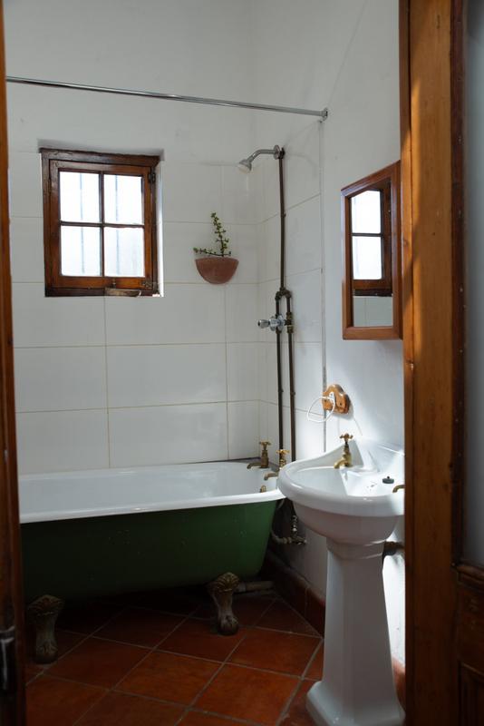 To Let 2 Bedroom Property for Rent in Observatory Western Cape